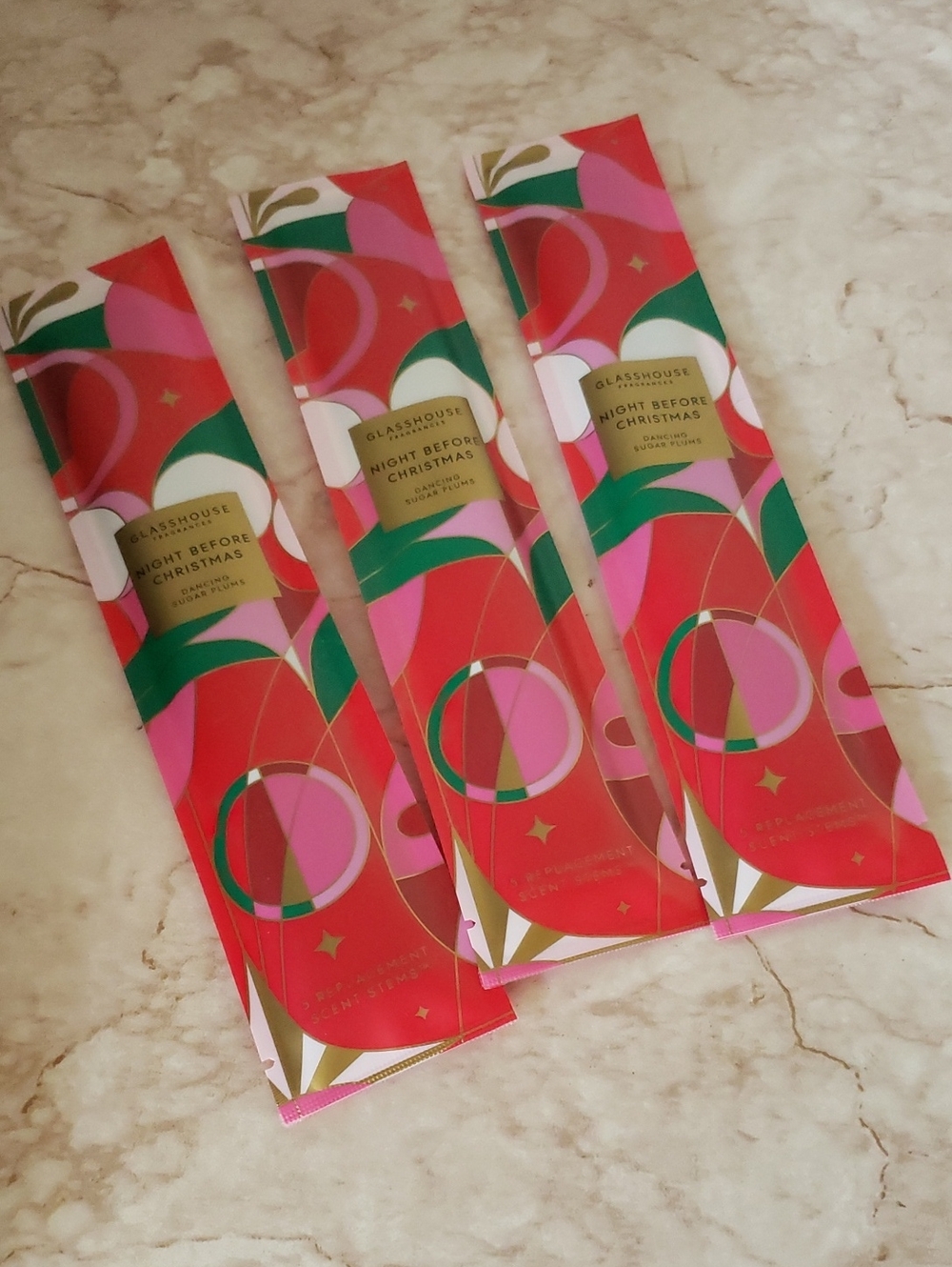 Glasshouse 'Night Before Christmas' Red Scented Stems Pack Of 5 Each Bundle